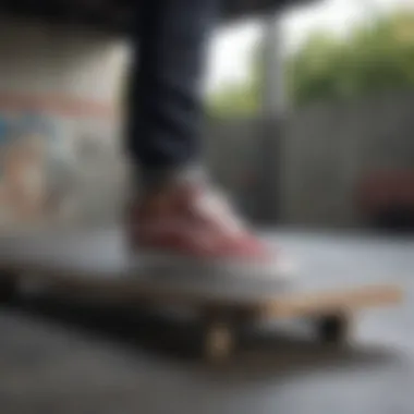 Exploring the Innovative Design of Vans Cayucas Innovative design of the Vans Cayucas slide platform
